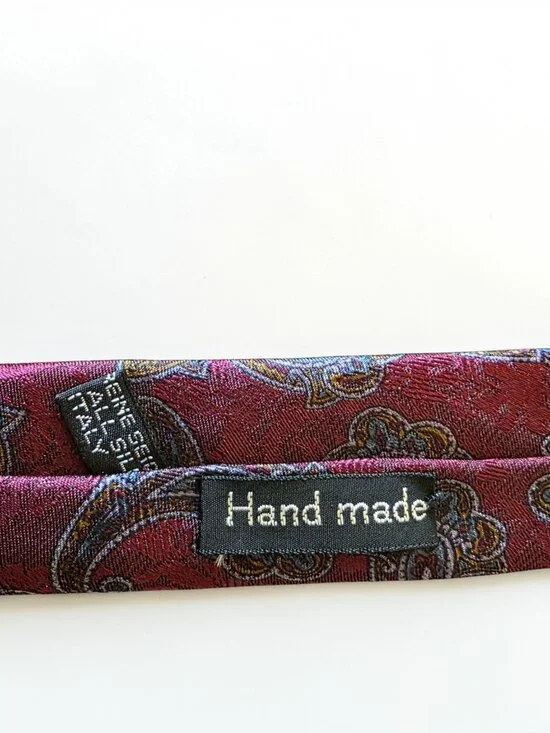 Neiman Marcus Italian Silk Tie Red Paisley Handmade Luxury Classic 3.5" - Picture 5 of 12